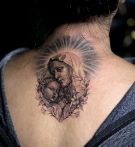 Hình Xăm Lưng-Blackwork tattoo 